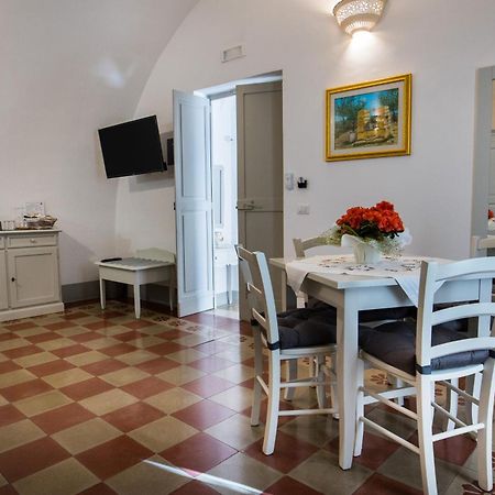 Le Finestre Su Porta Carrese - Luxury Rooms Matino Exterior foto